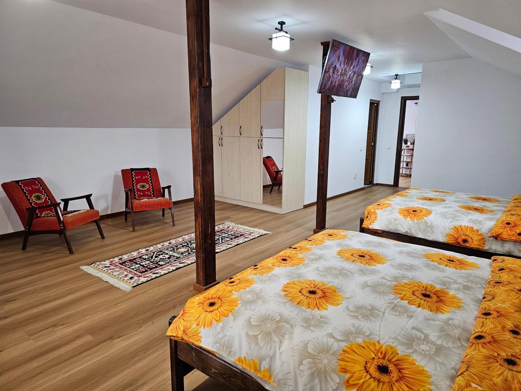 Casa Hera Кэлимэнешти Экстерьер фото