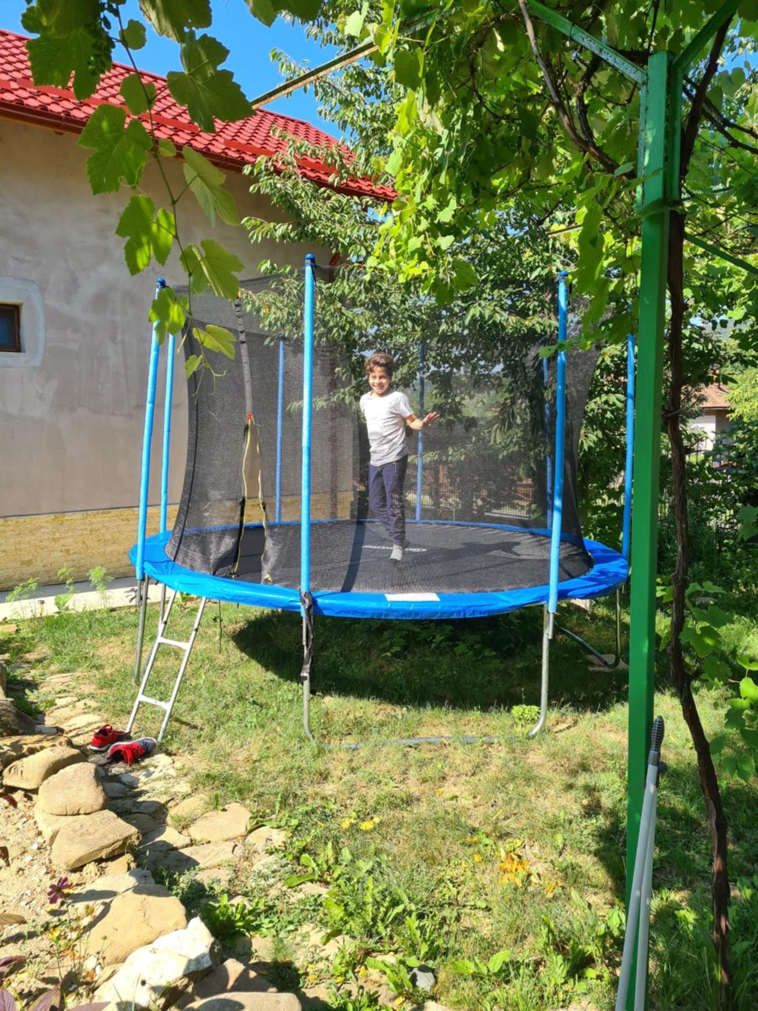 Casa Hera Кэлимэнешти Экстерьер фото